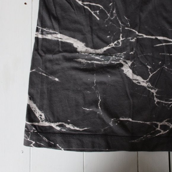 Grey Patterned Short Sleeve T-Shirt Dress - Picture 4 of 7